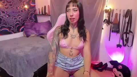 xizette online show from July 11, 2026, 3:15 pm