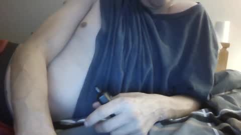 Snapshot of xjuskikinitx chatting on September 11, 2025, 11:05 pm Justin online show from September 11, 2025, 11:05 pm