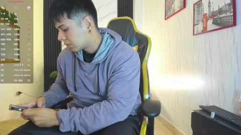      online show from November 18, 2025, 12:20 pm