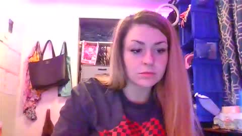 xkittymeowz online show from February 8, 2026, 2:15 am