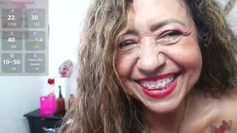 Snapshot of xladyluna chatting on March 14, 2026, 4:56 pm xladyluna online show from March 14, 2026, 4:56 pm
