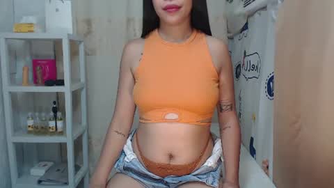 Maxie online show from June 20, 2026, 7:33 am