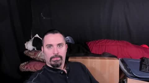 Snapshot of xmetalstudx chatting on January 11, 2026, 8:14 pm MetalstudMaster online show from January 11, 2026, 8:14 pm