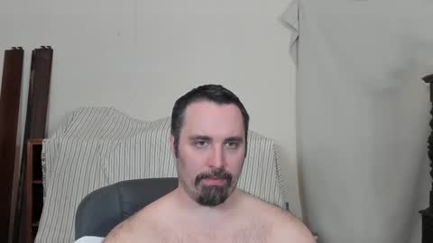 Snapshot of xmetalstudx chatting on February 19, 2026, 6:31 am MetalstudMaster online show from February 19, 2026, 6:31 am