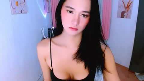 Snapshot of xmissalison chatting on April 1, 2026, 10:29 pm xmissalison online show from April 1, 2026, 10:29 pm