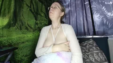 Snapshot of xnicetitsx chatting on January 7, 2026, 8:50 am xnicetitsx online show from January 7, 2026, 8:50 am