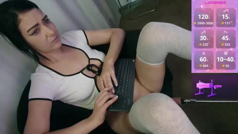 Snapshot of xo_kate chatting on September 30, 2025, 9:31 pm Kate online show from September 30, 2025, 9:31 pm