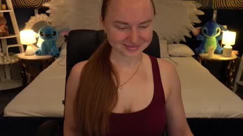 Snapshot of xo_monica chatting on November 15, 2025, 1:29 pm Monica online show from November 15, 2025, 1:29 pm