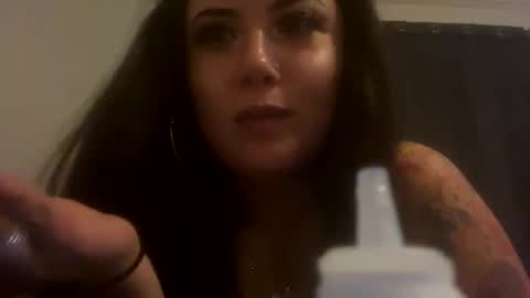 xocrybaby online show from October 26, 2025, 9:10 pm