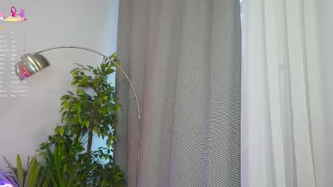 Milana online show from October 16, 2025, 6:58 am