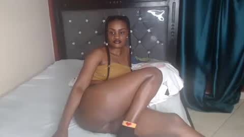 Snapshot of xowie1 chatting on November 2, 2025, 4:31 pm Xoe online show from November 2, 2025, 4:31 pm