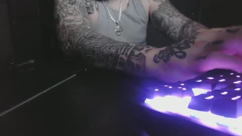 xoxossdfm8894982459 online show from September 9, 2025, 12:32 am