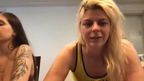 Snapshot of xoxovicbaby chatting on January 18, 2025, 4:53 pm gdamnv online show from January 18, 2025, 4:53 pm