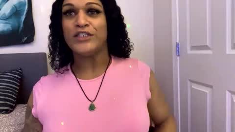 Snapshot of xperiencepressure chatting on March 5, 2026, 8:05 pm xperiencepressure online show from March 5, 2026, 8:05 pm