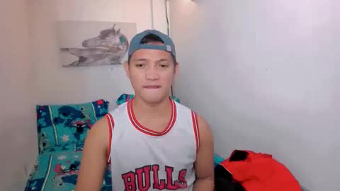 Snapshot of xsebastian19 chatting on December 16, 2025, 11:43 pm xsebastian19 online show from December 16, 2025, 11:43 pm