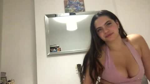 xsexyxsamx online show from December 3, 2025, 4:42 am