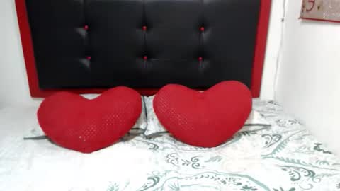 xshopyx online show from November 10, 2025, 3:38 am