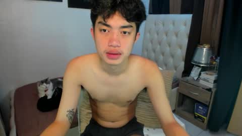 xsianhotcocxx online show from December 14, 2025, 5:24 am