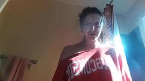 Snapshot of xsunsub chatting on March 1, 2026, 8:11 pm Sunny Daze online show from March 1, 2026, 8:11 pm