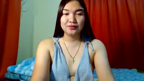 HI IM PAULINE online show from January 5, 2025, 2:17 am