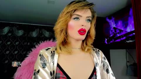 Snapshot of xthesexyboyx chatting on September 10, 2025, 8:58 am Femboy Exotic online show from September 10, 2025, 8:58 am