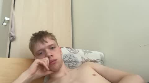 Snapshot of xtraxxlucas chatting on May 1, 2026, 6:40 am xtraxxlucas online show from May 1, 2026, 6:40 am