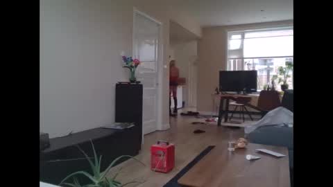 max online show from December 20, 2025, 11:06 am