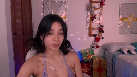 Snapshot of xx_x_mg chatting on December 10, 2024, 7:32 pm Jacky online show from December 10, 2024, 7:32 pm
