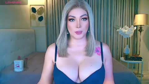 MISS NATALIA online show from April 6, 2026, 1:58 am