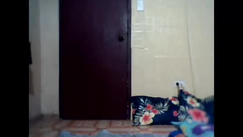 xxchuchuxx online show from April 14, 2026, 11:16 am