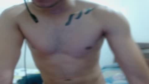 xxherozxx online show from February 23, 2026, 8:39 pm