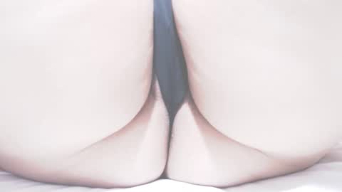 Snapshot of xxiisshi chatting on February 5, 2026, 12:43 pm xxiisshi online show from February 5, 2026, 12:43 pm