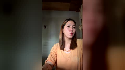 Snapshot of xxinnocentbellaxx chatting on February 19, 2026, 7:04 am Dyanna Zulla online show from February 19, 2026, 7:04 am