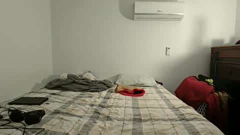 XxJasoncxX online show from December 9, 2024, 2:45 am