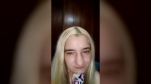 xxjessiebugxx online show from August 6, 2026, 3:52 am