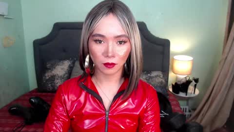 Snapshot of xxkagura_hugecock_69xx chatting on December 7, 2024, 2:09 am Kagura online show from December 7, 2024, 2:09 am