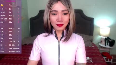 Snapshot of xxkagura_hugecock_69xx chatting on December 31, 2024, 11:17 pm Kagura online show from December 31, 2024, 11:17 pm