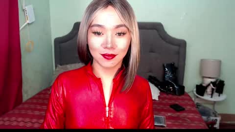 Snapshot of xxkagura_hugecock_69xx chatting on February 9, 2025, 11:25 pm Kagura online show from February 9, 2025, 11:25 pm