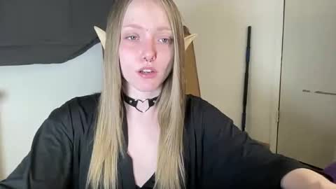 Snapshot of xxloveanastasia chatting on January 15, 2026, 2:21 pm LoveAnastasia online show from January 15, 2026, 2:21 pm