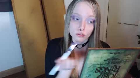 Snapshot of xxloveanastasia chatting on February 25, 2026, 4:27 pm LoveAnastasia online show from February 25, 2026, 4:27 pm