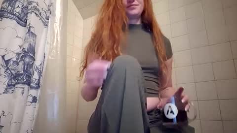 xxmariebliss online show from November 6, 2025, 12:50 pm