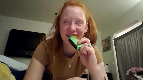 xxmariebliss online show from March 10, 2026, 12:10 pm