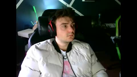 Snapshot of xxmik3xx chatting on January 29, 2025, 7:36 am xxmik3xx online show from January 29, 2025, 7:36 am