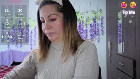 Snapshot of xxmilexx chatting on May 5, 2026, 10:56 am xxmilexx online show from May 5, 2026, 10:56 am