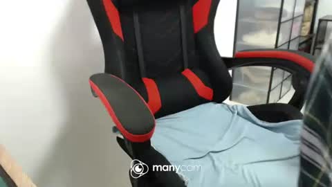  Kaycee  online show from October 20, 2025, 2:12 am