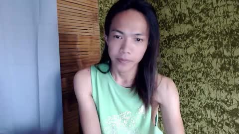 Snapshot of xxskinny_alonzoxx chatting on December 2, 2024, 10:45 pm Ali online show from December 2, 2024, 10:45 pm