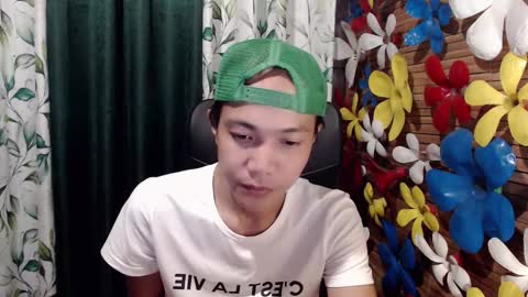 Snapshot of xxskinny_alonzoxx chatting on October 4, 2025, 7:12 pm Ali online show from October 4, 2025, 7:12 pm
