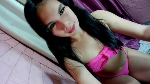 Snapshot of xxsnakeprincessxx chatting on January 28, 2025, 12:32 pm Bela online show from January 28, 2025, 12:32 pm