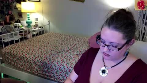 Strawberry Jane online show from March 21, 2026, 4:39 am