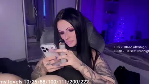 kristina    usually everyday here started  GMT3 online show from January 6, 2026, 1:15 pm